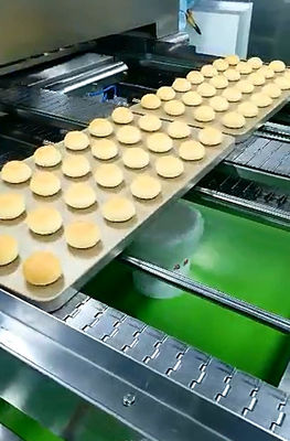 PLC Control 1000kg/H Sweet Bun Automatic Bread Production Line